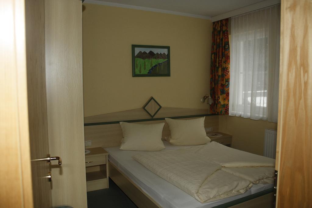 Apart Ebene Ischgl Room photo